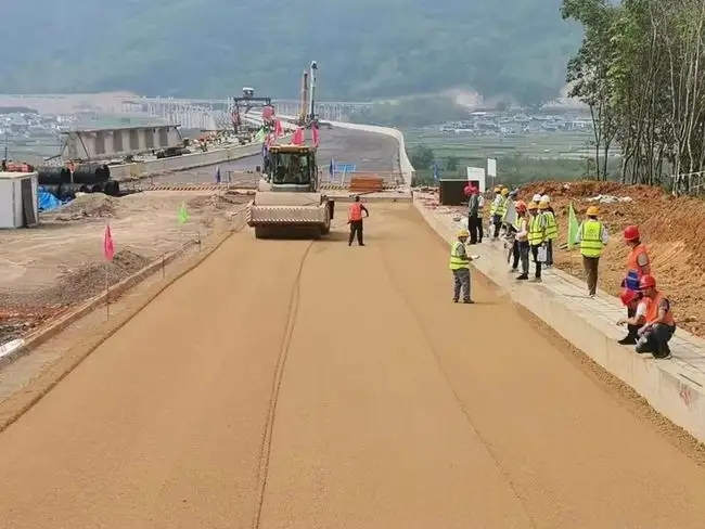 盐田路基工程